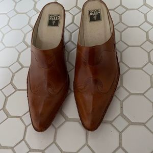 Sexy Frye shoe boots
